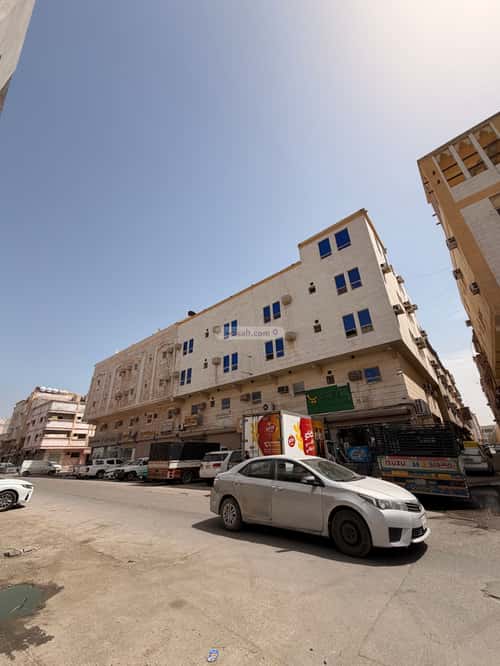 عمارة 325 متر مربع واجهة غربية الخليج، الدمام