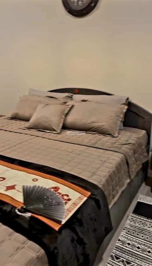 Furnished Apartment with 1 Bedroom Al-Murooj, Tbwk