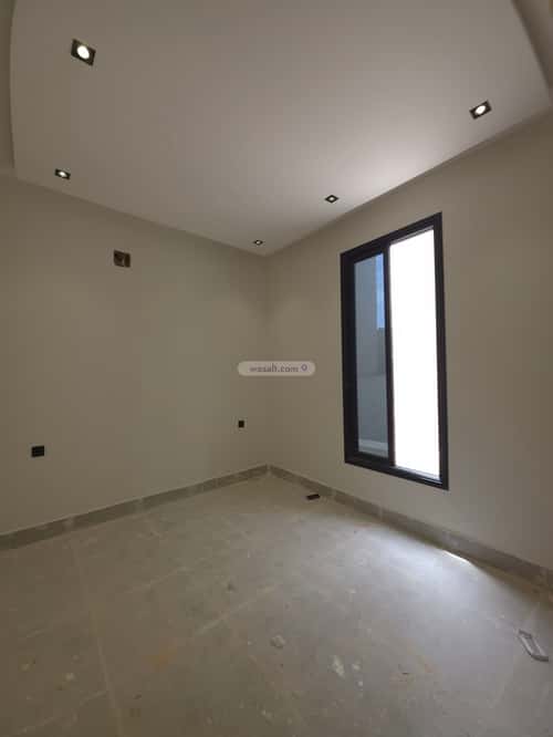 فيلا 193 متر مربع شمالية على شارع 18م الوسام، شرق الرياض، الرياض