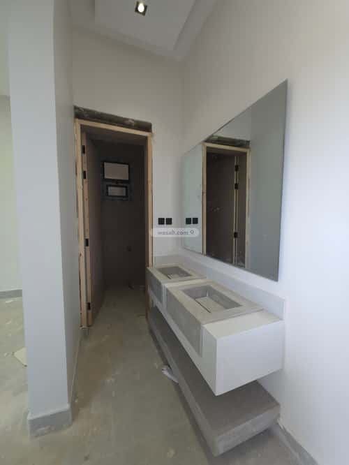 فيلا 193 متر مربع شمالية على شارع 18م الوسام، شرق الرياض، الرياض