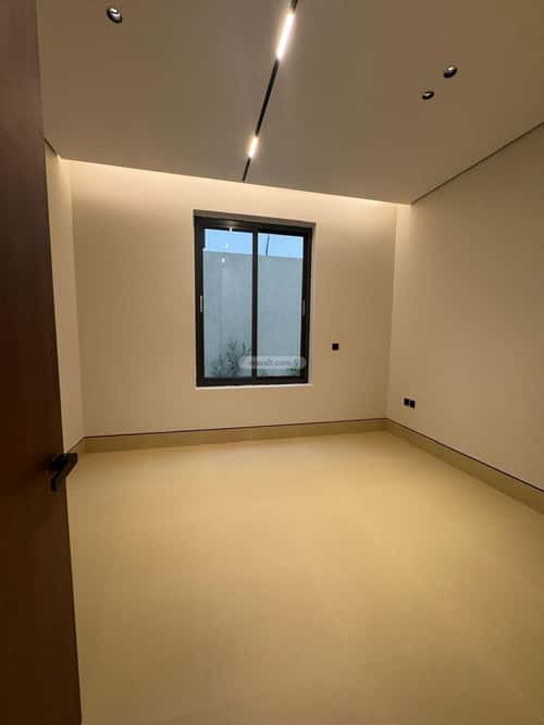 Floor 196 SQM with 5 Bedrooms Ar-Rimal, East Riyadh, Riyadh