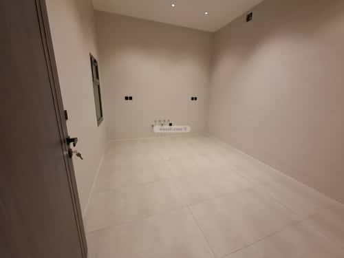 فيلا 178 متر مربع غربية على شارع 20م غرناطة، شرق الرياض، الرياض