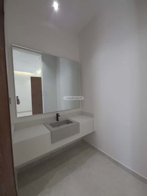 فيلا 315 متر مربع جنوبية شرقية على شارع 20م الوسام، شرق الرياض، الرياض