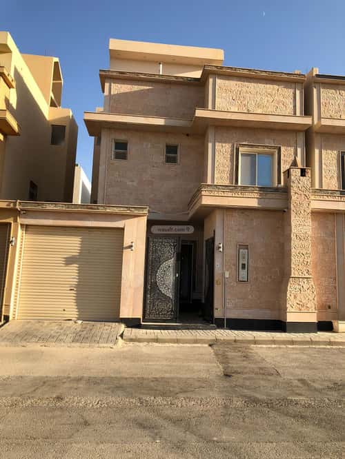 9 bedroom villa in Al Mahdiyyah