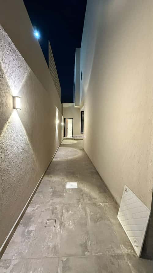 Villa 250 SQM Facing East on 12m Width Street Al Ulya, Khobar