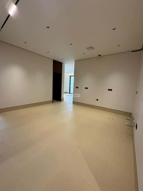 Floor 196 SQM with 5 Bedrooms Ar-Rimal, East Riyadh, Riyadh