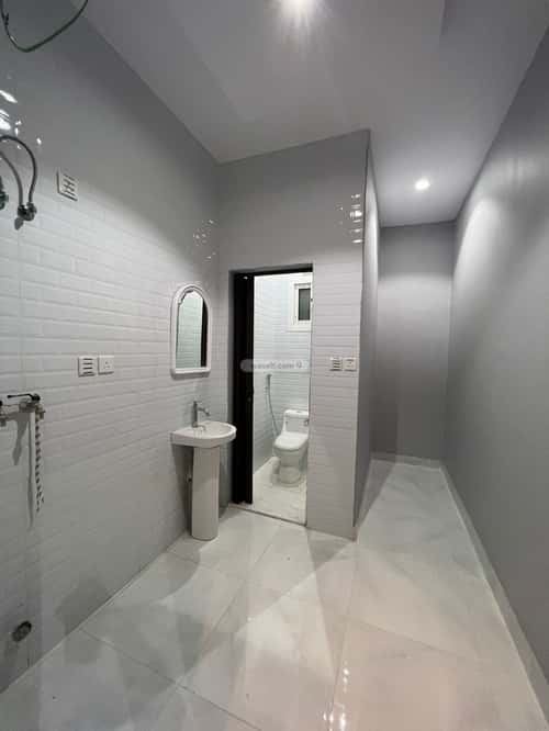 Apartment 218 SQM with 6 Bedrooms Mraykh, East Jeddah, Jeddah