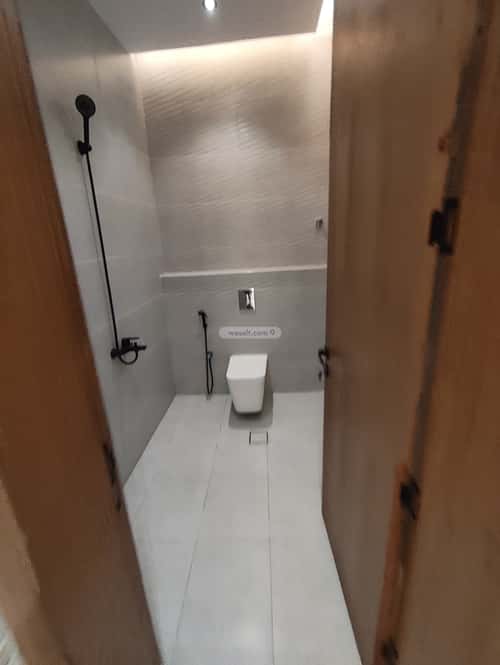 Villa 257 SQM Facing North West on 15m Width Street Al Rahmanyah, East Jeddah, Jeddah