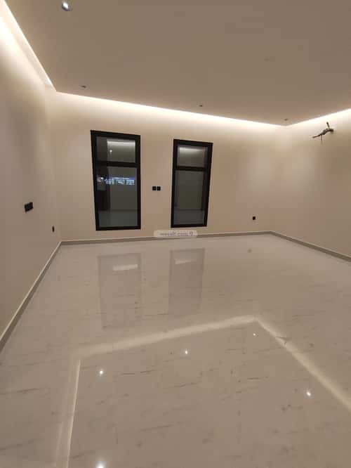 6 bedroom villa in Al Yaqout