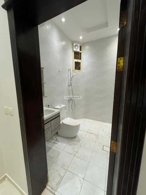 Apartment with 4 Bedrooms As-Sahafa, North Riyadh, Riyadh