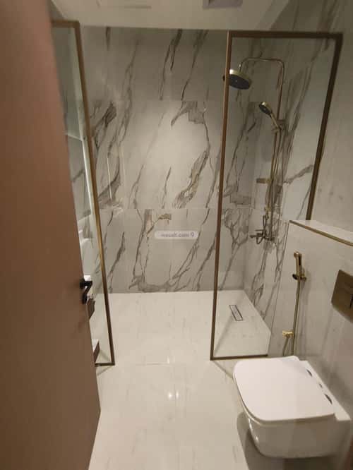 فيلا 462 متر مربع جنوبية على شارع 15م الياقوت، شمال جدة، جدة