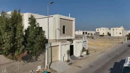 فيلا 450 متر مربع جنوبية على شارع 15م الصواري، الخبر