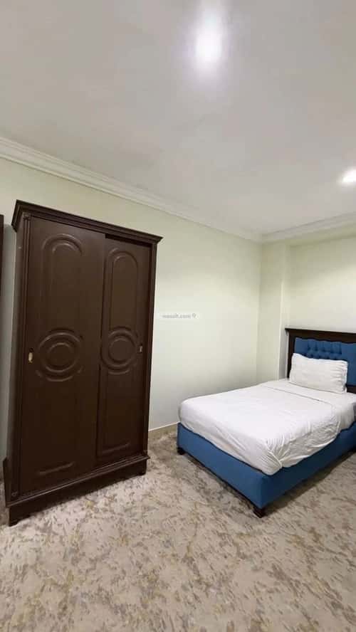 Building 430 SQM Facing East The Airport, Jazan