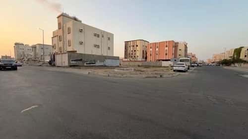 أرض 392 متر مربع جنوبية شرقية على شارع 18م الشاطئ، جازان