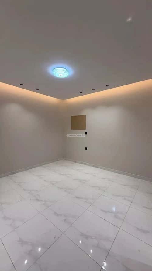 شقة 117 متر مربع ب 3 غرف السويس 1، جازان