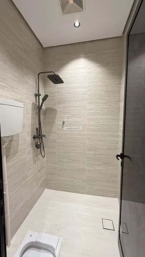 دور 303 متر مربع ب 6 غرف الصفاء، جازان