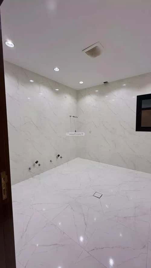 Apartment 142 SQM with 4 Bedrooms The Airport, Jazan