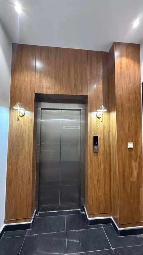 Floor 239 SQM with 6 Bedrooms The Airport, Jazan