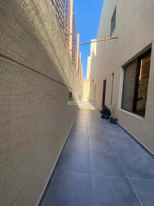 فيلا 250 متر مربع غربية على شارع 15م النرجس، شمال الرياض، الرياض