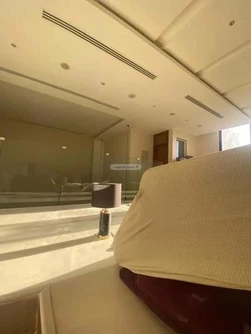 فيلا 250 متر مربع غربية على شارع 15م النرجس، شمال الرياض، الرياض