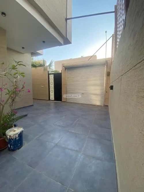 Villa 250 SQM Facing West on 15m Width Street An-Narjis, North Riyadh, Riyadh