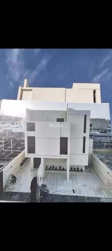 4 bedroom floor in Al Narjis