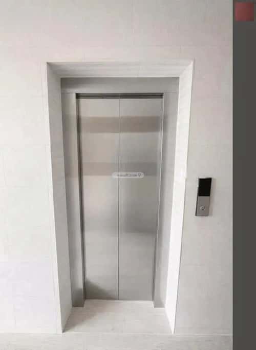 Building 348 SQM Facing West Al Aqrabyah, Khobar
