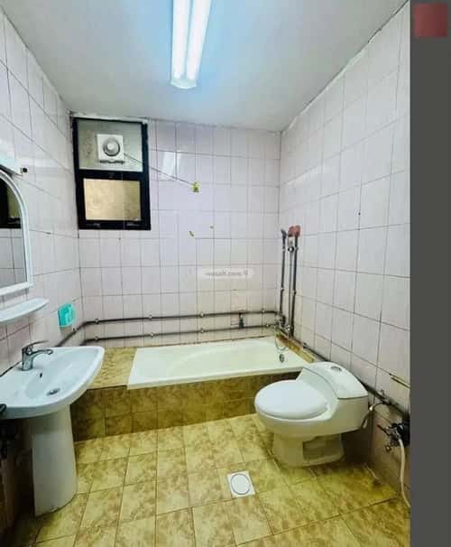 Apartment 380 SQM with 3 Bedrooms Al Bandryah, Khobar