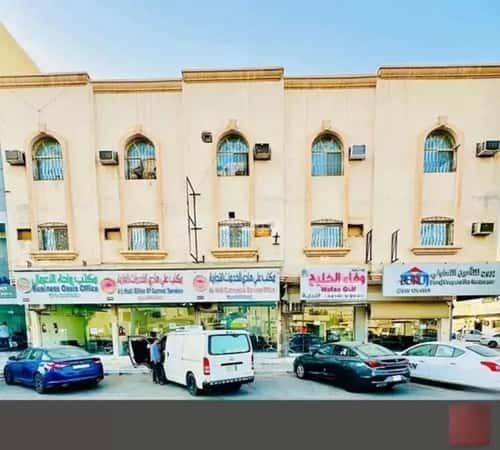 Apartment 325 SQM with 3 Bedrooms Al Thoqbah, Khobar
