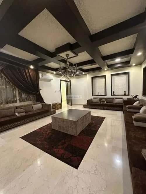 فيلا 655 متر مربع جنوبية على شارع 42م الرحاب، شمال جدة، جدة