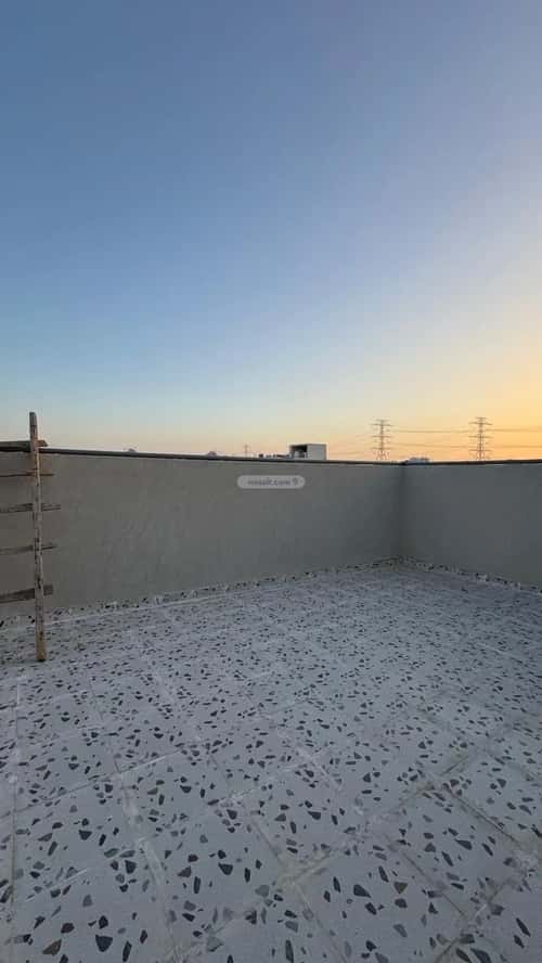Apartment 230 SQM with 5 Bedrooms King Fahad Dist, Aldammam