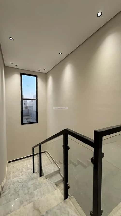 Apartment 230 SQM with 5 Bedrooms King Fahad Dist, Aldammam
