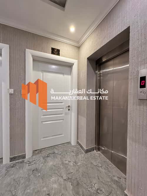 شقة 168 متر مربع ب 3 غرف الحمراء، الخبر