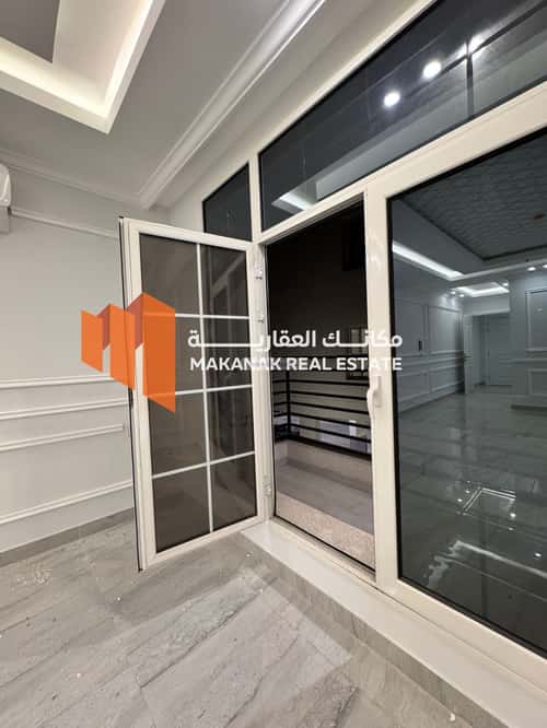 Apartment 168 SQM with 3 Bedrooms Al Hammraa, Khobar