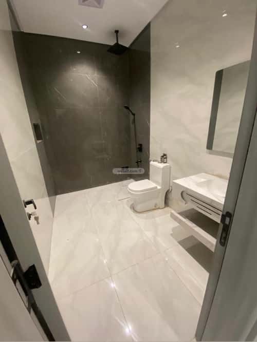 Villa 250 SQM Facing East on 10m Width Street Al Qryenah, South Jeddah, Jeddah