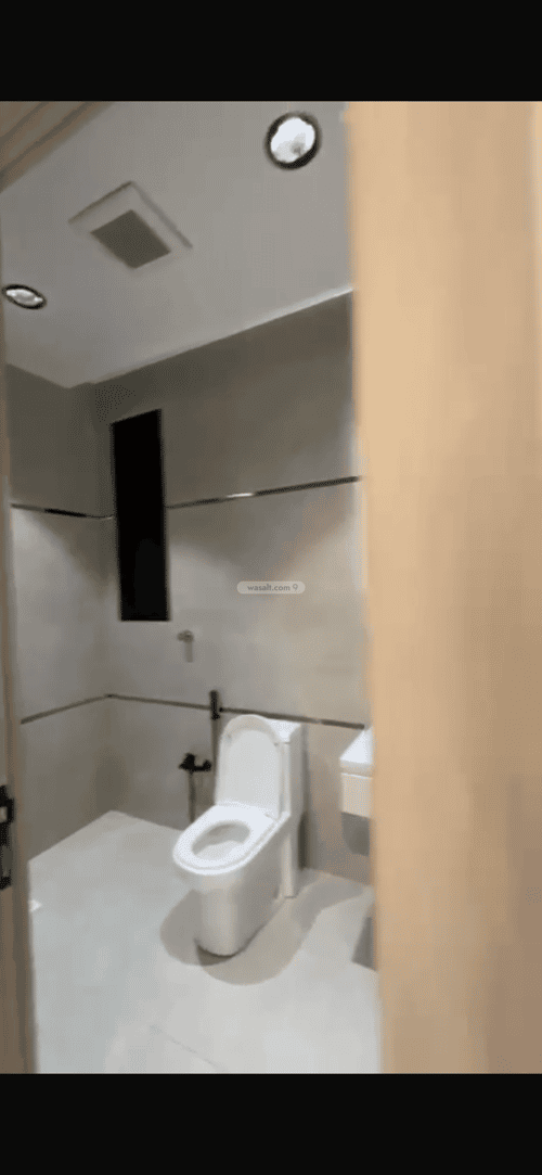 Floor 340 SQM with 4 Bedrooms Al Ma'Ala, Ahad Rafidah