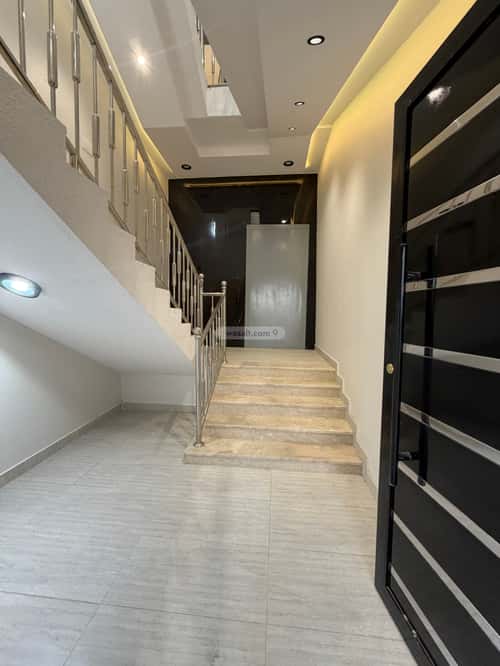 Villa 375 SQM Facing North on 20m Width Street The Light, Khamis Mushait