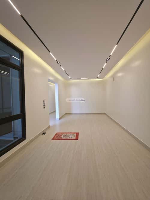 Floor 227 SQM with 5 Bedrooms Al-Janadriyah, East Riyadh, Riyadh