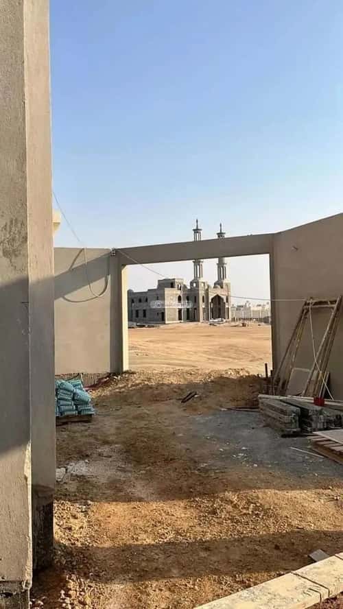 Villa 895 SQM Facing South West on 25m Width Street Al-Buhayrat, North Jeddah, Jeddah