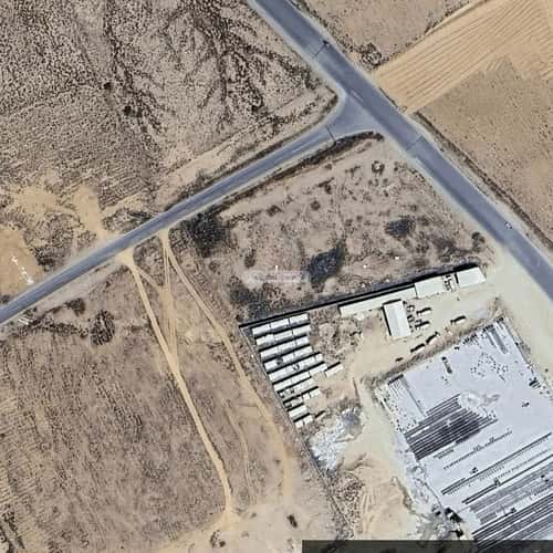 أرض 37820 متر مربع شمالية شرقية على شارع 30م التجارة، صبياء