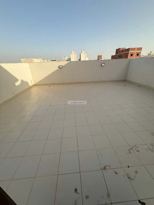 فيلا 391 متر مربع جنوبية على شارع 10م الرياض، شمال جدة، جدة