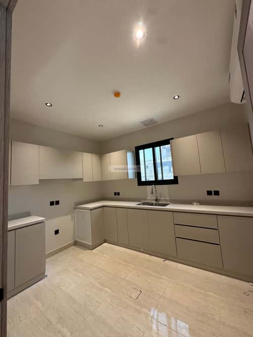 Apartment with 4 Bedrooms Al Hammraa, Khobar