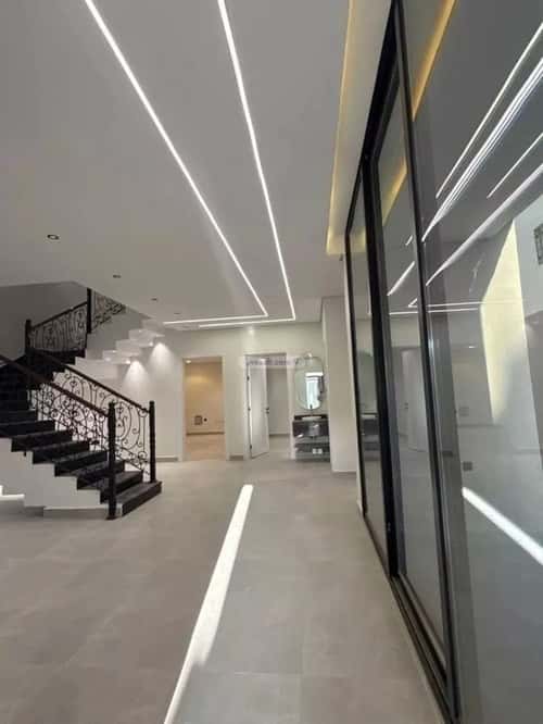 فيلا 250 متر مربع غربية على شارع 24م ضاحية الملك فهد، الدمام