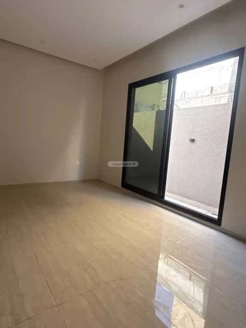 Villa 243 SQM Facing North on 24m Width Street King Fahad Dist, Aldammam