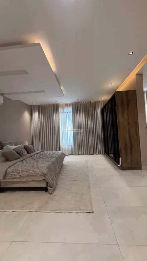 فيلا 307 متر مربع شرقية على شارع 16م البحر، الخبر