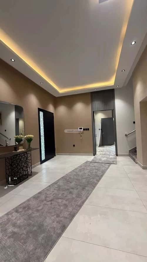 فيلا 307 متر مربع شرقية على شارع 16م البحر، الخبر