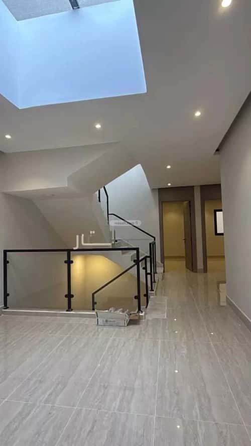 Villa 250 SQM Facing East on 32m Width Street King Fahad Dist, Aldammam