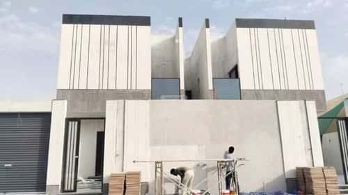 Villa 250 SQM Facing East on 32m Width Street King Fahad Dist, Aldammam