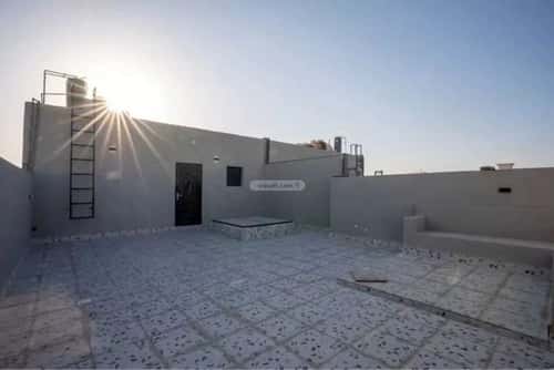 فيلا 250 متر مربع جنوبية على شارع 18م ضاحية الملك فهد، الدمام