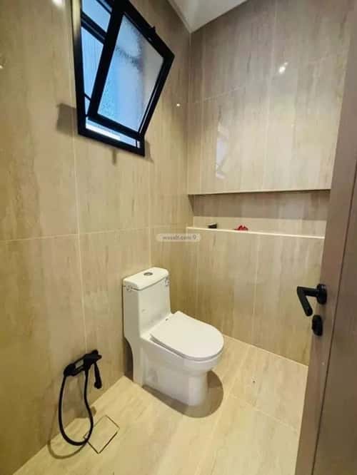 فيلا 243 متر مربع شمالية شرقية على شارع 24م ضاحية الملك فهد، الدمام